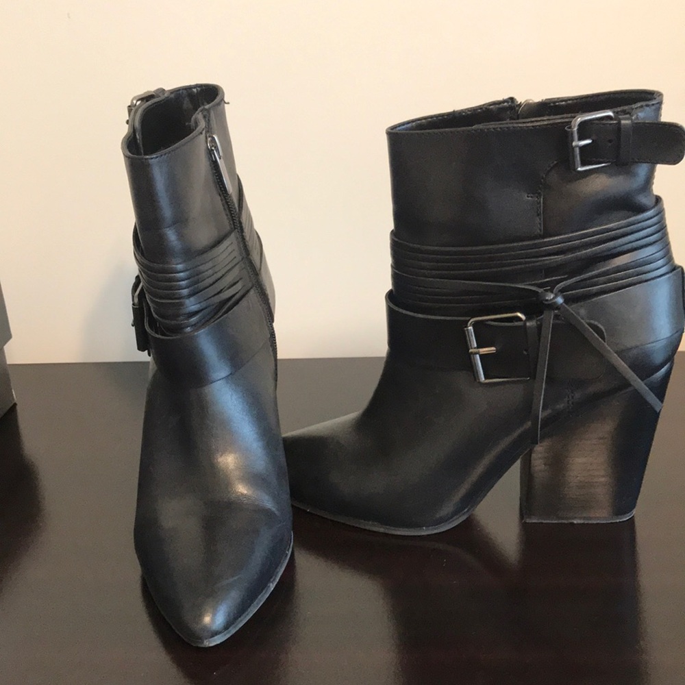 Vince Camuto Black Ankle Booties!!